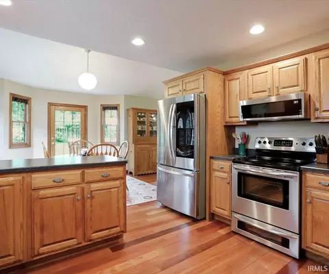 Kitchen - 701 E Tracee Ct, Bloomington, IN 47401 photo 4 of 5