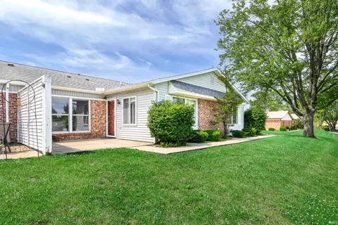 Exterior - 1130 E Carnaby St, Bloomington, IN 47401 photo 2 of 6