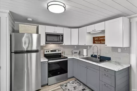 Kitchen - 16159 Darden Rd, Granger, IN 46530 photo 2 of 3