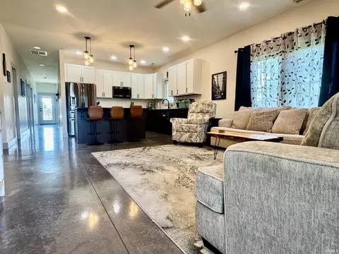Entry Way - 444 13th St, Mitchell, IN 47446 photo 1 of 2