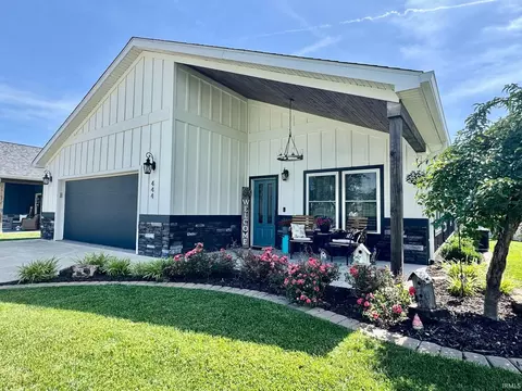 444 13th St, Mitchell, IN 47446