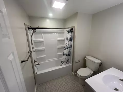Bath - 6737 N Bottom Rd, Bloomington, IN 47404 photo 1 of 4