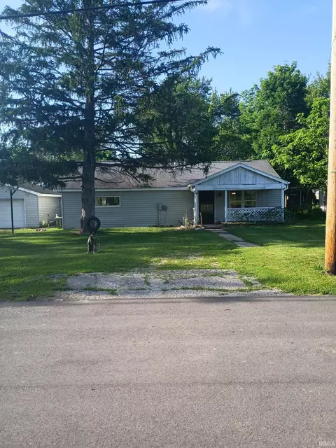 1021 E 35th St, Marion, IN 46953