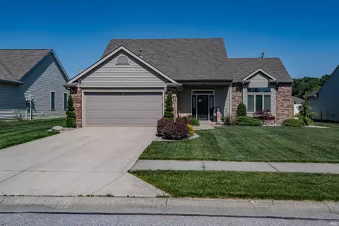 1584 Sunpointe Cv, New Haven, IN 46774