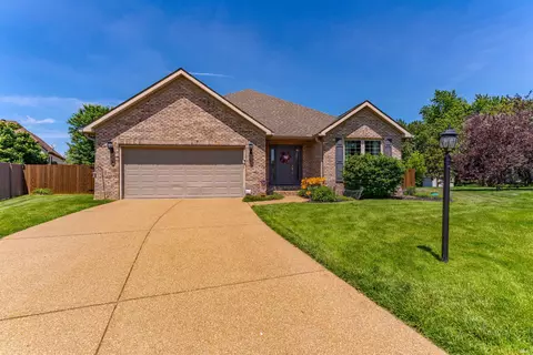 8012 Talbert Ct, Newburgh, IN 47630