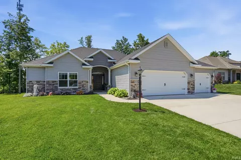 429 Ironwood Ln, Ossian, IN 46777