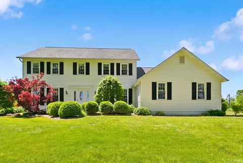 3890 N 650 E, Churubusco, IN 46723