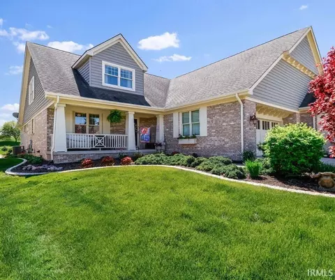 1029 Sterling Ct, Crown Point, IN 46307