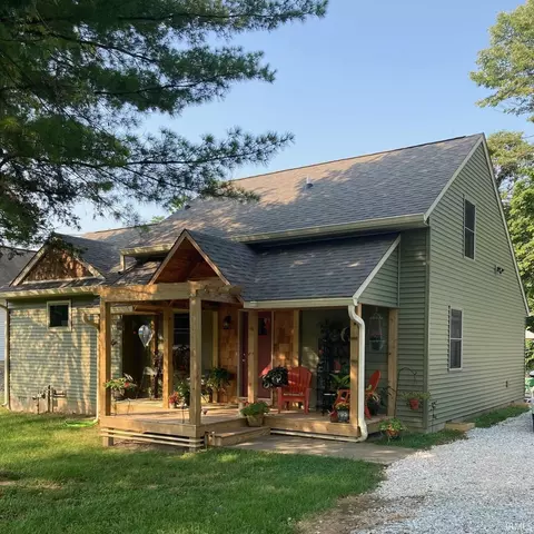 3850 Snoddy Rd, Bloomington, IN 47401