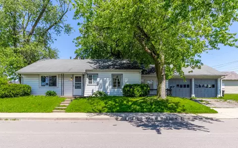 1024 Greenlawn Ave, Fort Wayne, IN 46808