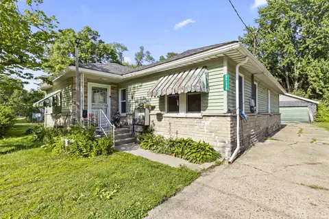 54176 Independence St, Elkhart, IN 46514