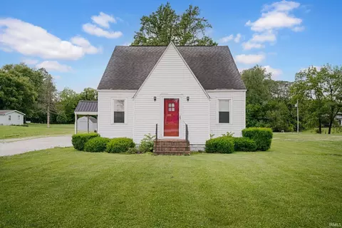1819 N Ewing St, Seymour, IN 47274