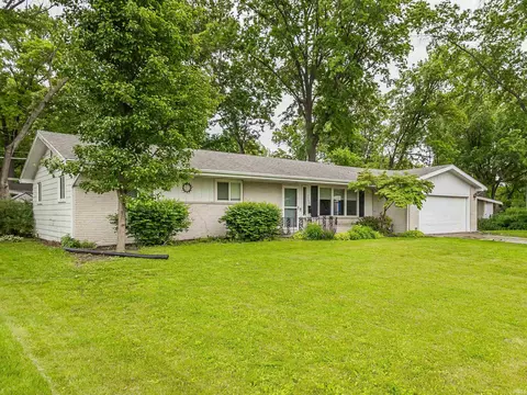 3404 Kirkfield Dr, Fort Wayne, IN 46815