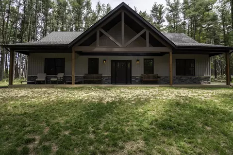 270 Lane 100 Pine Canyon Lk, Angola, IN 46703