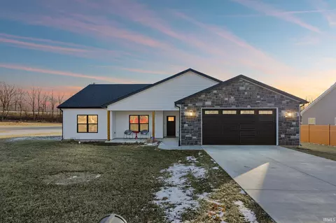 307 N Filmore Ave, Fowler, IN 47944