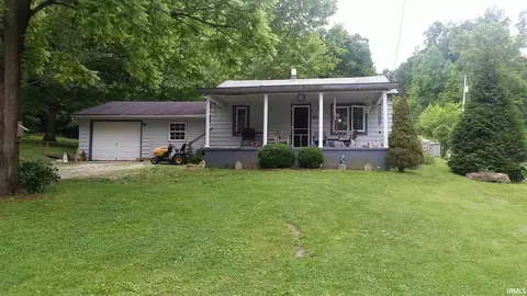 29 Graded Ln, Williams, IN 47470
