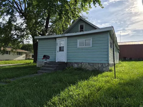 906 Jefferson St, Bridgeport, IL 62417