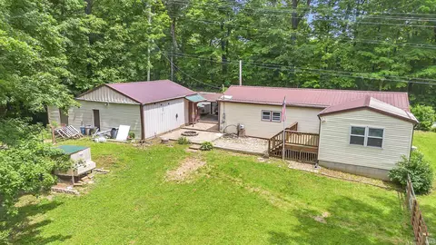 561 Rocky Hill Rd, Spencer, IN 47460