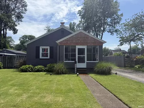 3009 E Chestnut St, Evansville, IN 47714