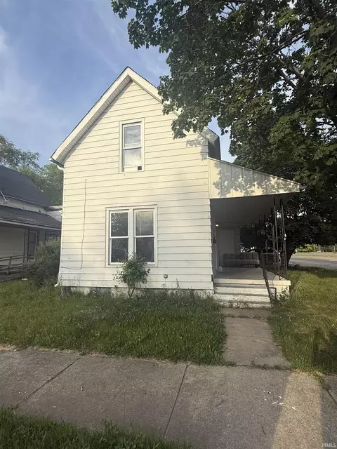 202 N Brookfield St, South Bend, IN 46628