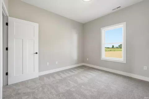 Bedroom - 13134 Branstrator Rd, Yoder, IN 46798 photo 6 of 8