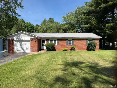 658 S Short St, Dugger, IN 47848