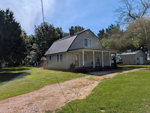 7180 S Beal Rd, Vincennes, IN 47591