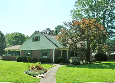 5733 Garden Valley Rd, Newburgh, IN 47630