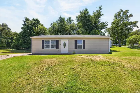 415 S 3rd St, Ellettsville, IN 47429