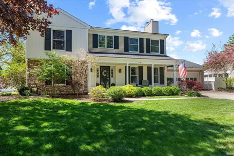 1743 Crabtree Ln, Elkhart, IN 46514