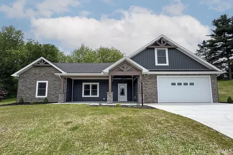 13120 Bear Creek Ct, Middlebury, IN 46540