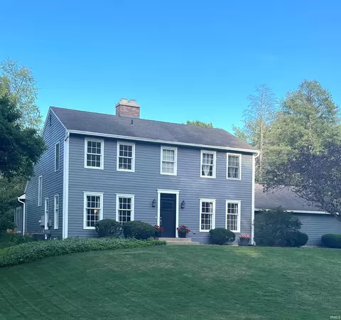 50588 Linden Grove Ln, Granger, IN 46530