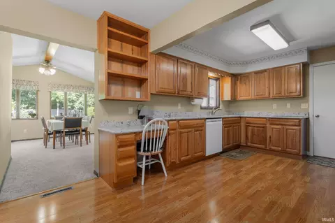 Kitchen - 52193 Wayne Ct N, Granger, IN 46530 photo 2 of 3