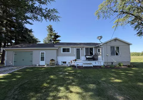 17692 Lincoln Hwy, Plymouth, IN 46563