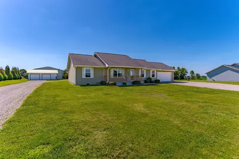 8895 S 100 W Rd, Fort Branch, IN 47648
