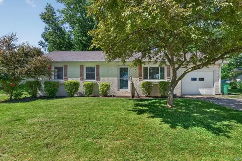 602 Elliott Ct, Greentown, IN 46936