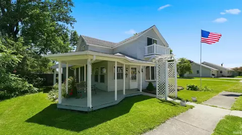98 W Washington, Poneto, IN 46781