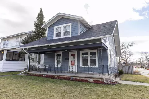 727 W Grove St, Mishawaka, IN 46545