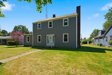 210 Ewing St, Plymouth, IN 46563