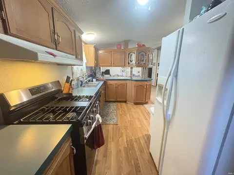 4038 S 456 E, Hemlock, IN 46937 photo 4