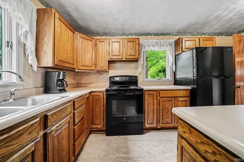 52131 Ash Rd, Granger, IN 46530 photo 6