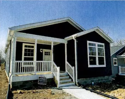 1625 N Breckenridge Rd, Bloomington, IN 47404