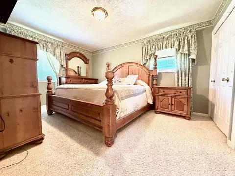 Bedroom - 325 Forest View Dr, Bedford, IN 47421 photo 5 of 7