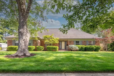 2413 E Rechter Rd, Bloomington, IN 47401