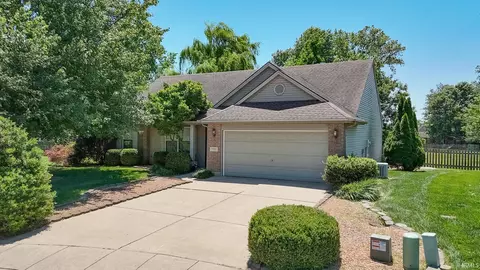 7955 Alanton Park, Newburgh, IN 47630