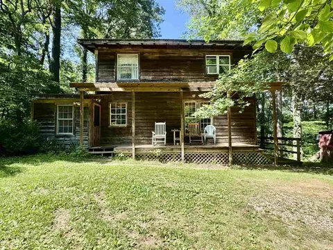 25 Hillbilly Hollar Rd, Bedford, IN 47421