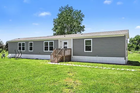 323 N 850 W - 92 Rd, Pierceton, IN 46562