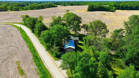 4801 W Plattner Rd, Columbia City, IN 46725
