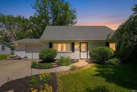 4016 Beaverbrook Dr, Fort Wayne, IN 46815