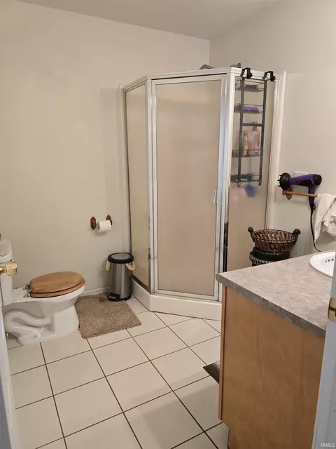 Bath - 207 E Marion St, Converse, IN 46919 photo 1 of 1